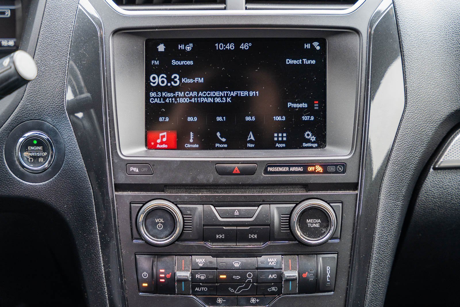 Certified 2018 Ford Explorer XLT w/ Equipment Group 202A image 31