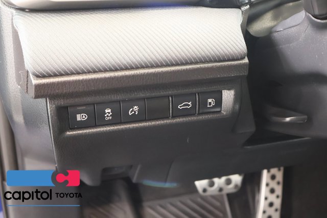 Used 2025 Toyota Camry SE w/ Convenience Package AWD/4WD image 13