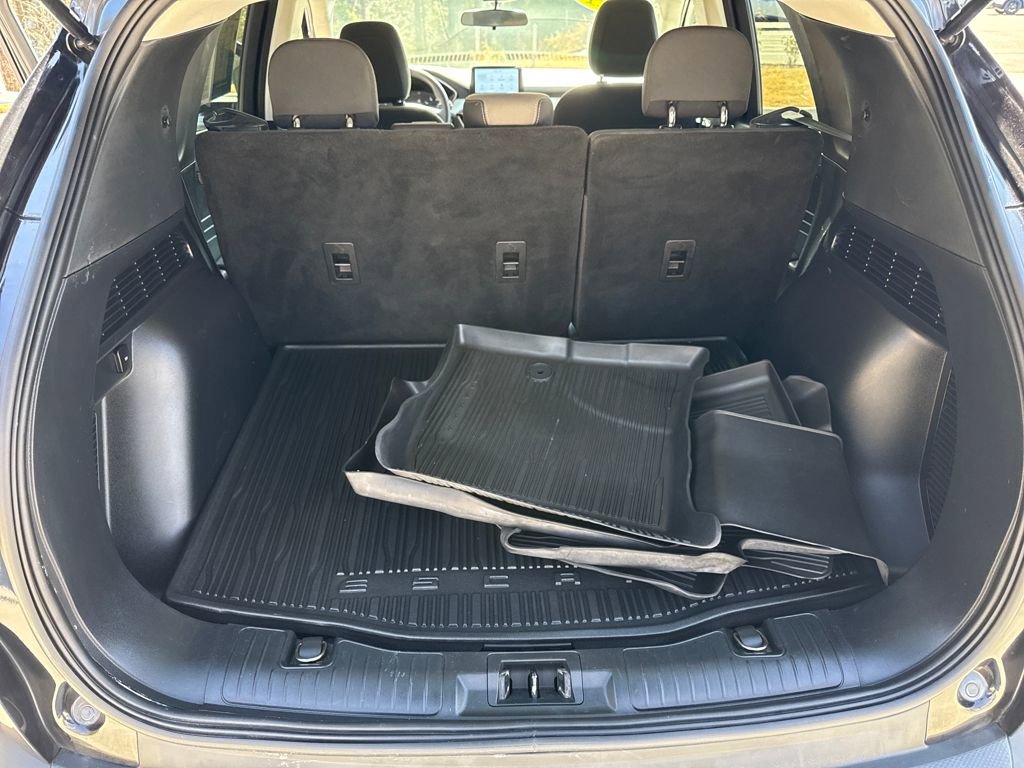 Used 2021 Ford Escape SE image 27