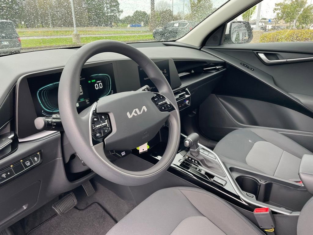 New 2026 Kia Niro LX FWD image 10