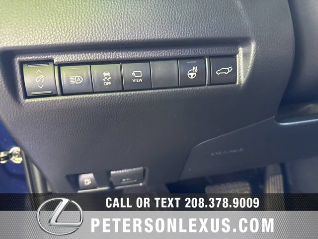 Used 2022 Toyota Venza Limited AWD/4WD image 25
