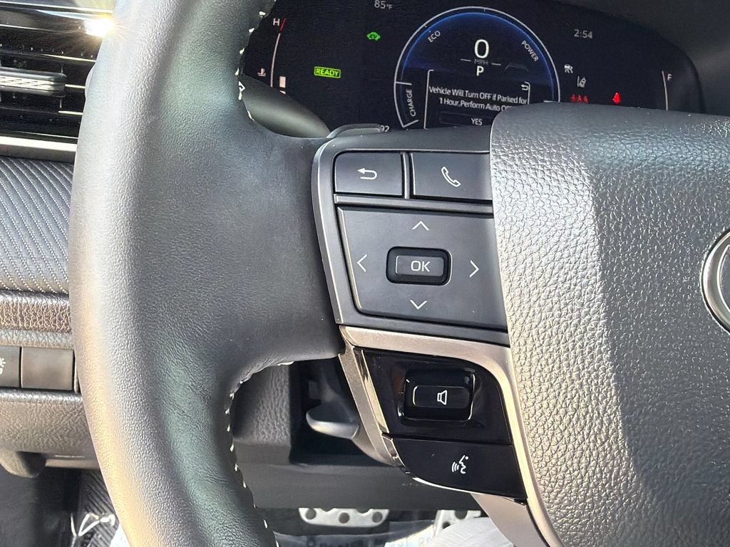 Used 2025 Toyota Camry SE w/ Multimedia Upgrade Package FWD image 24