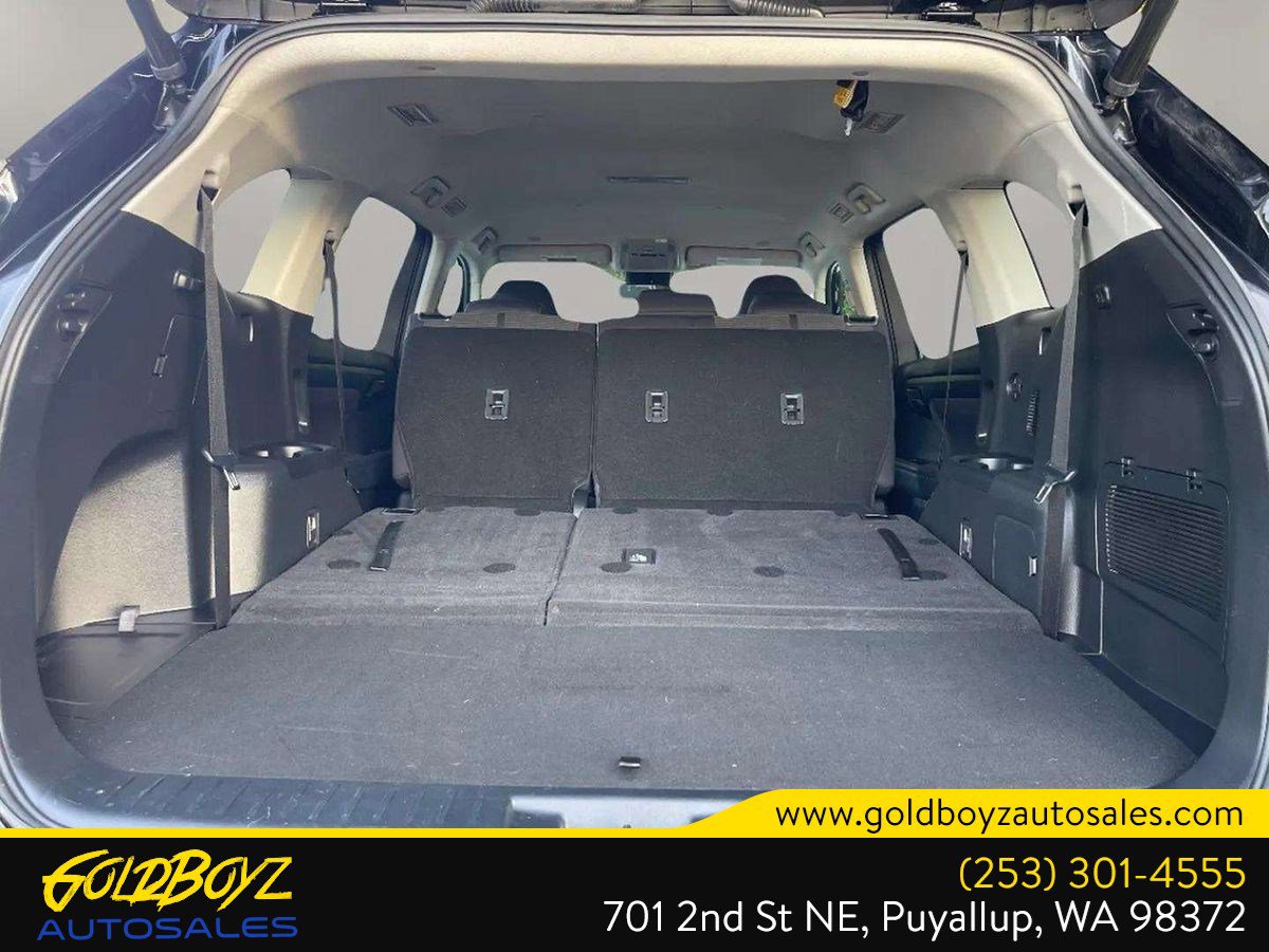 Used 2023 Toyota Highlander LE image 28