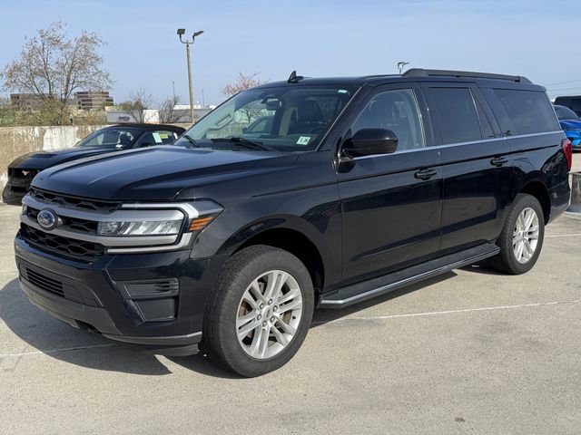 Used 2022 Ford Expedition Max XLT image 6