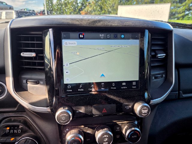Used 2022 RAM 1500 Big Horn AWD/4WD image 8