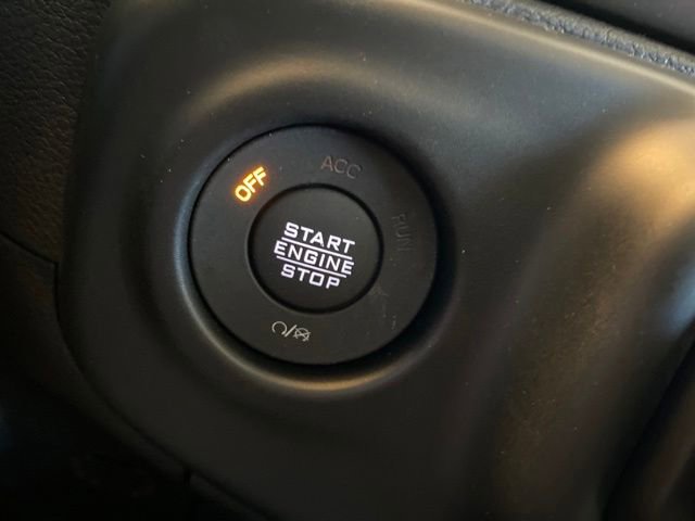 New 2023 Jeep Gladiator Sport AWD/4WD image 9