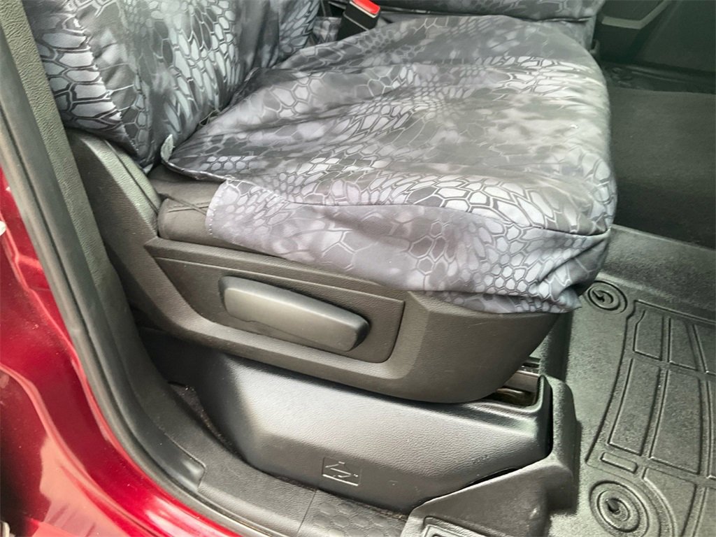 Used 2019 RAM 1500 Classic Warlock image 17