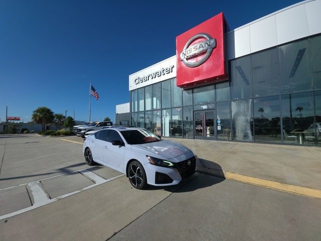 Used 2024 Nissan Altima 2.5 SR w/ SR Premium Package