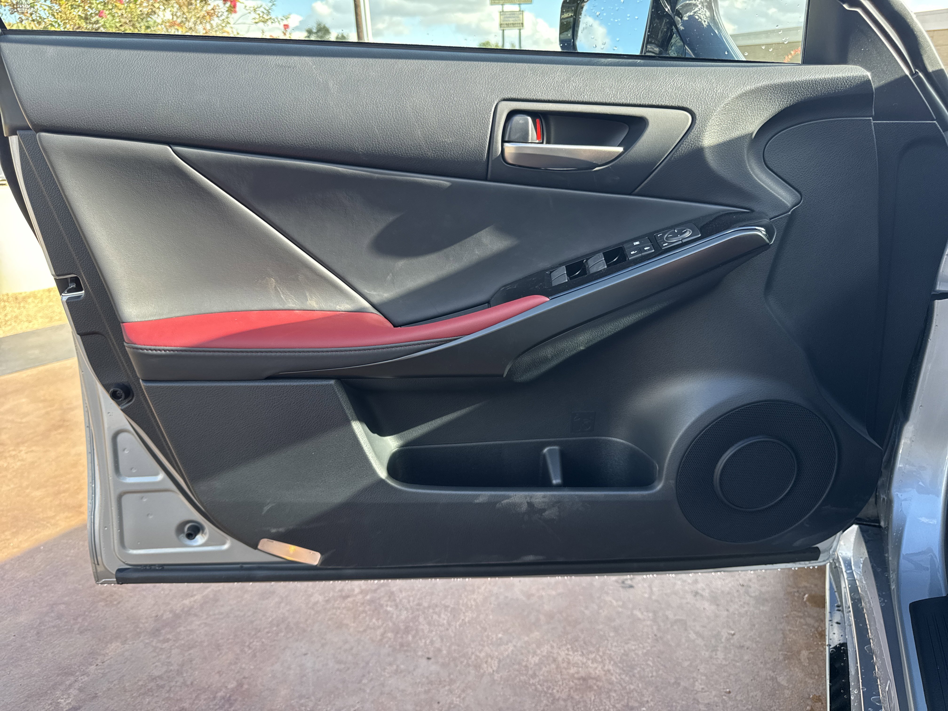 Used 2025 Lexus IS 350 F Sport image 15