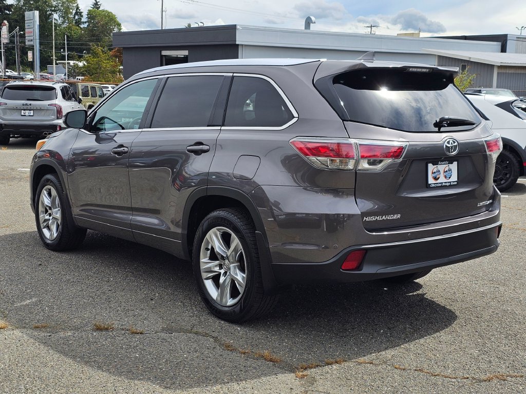 Used 2015 Toyota Highlander Limited Platinum AWD/4WD image 5