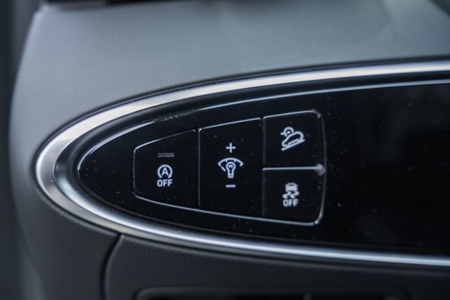Used 2023 Genesis GV70 2.5T AWD/4WD image 48