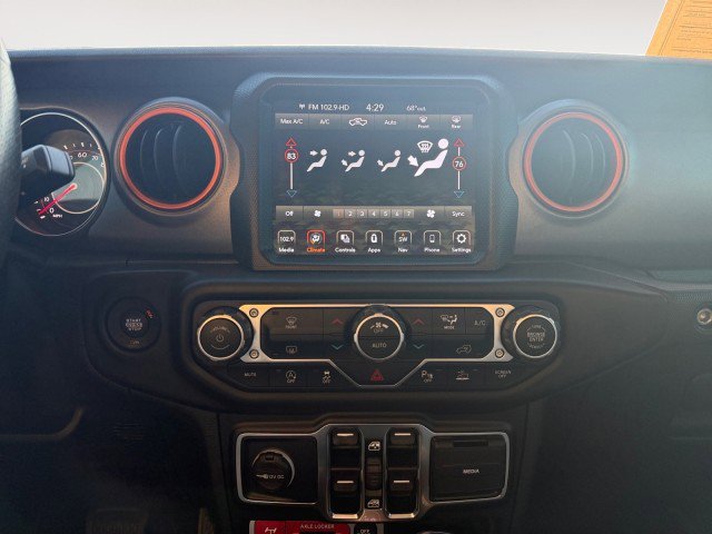 Used 2021 Jeep Gladiator Mojave image 6