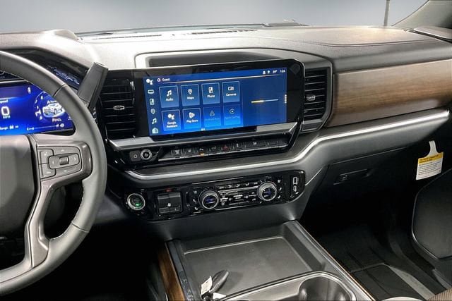 New 2026 Chevrolet Silverado 3500 High Country AWD/4WD image 8