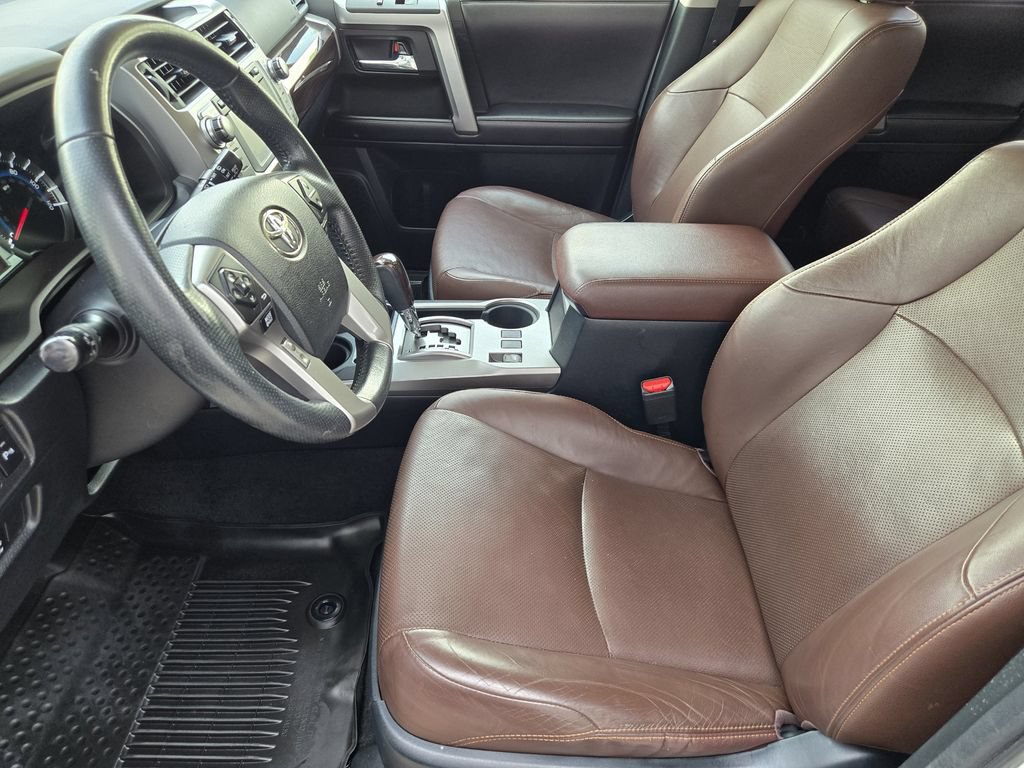 Used 2017 Toyota 4Runner Limited AWD/4WD image 8