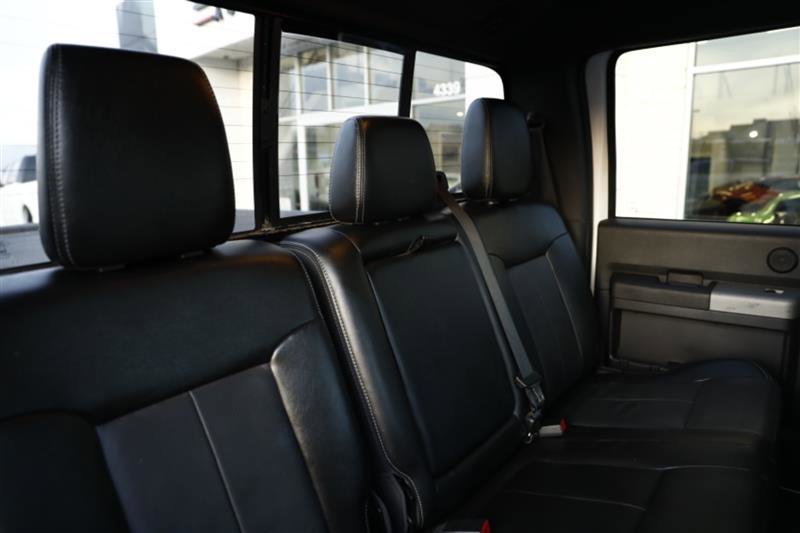 Used 2013 Ford F250 Lariat image 37