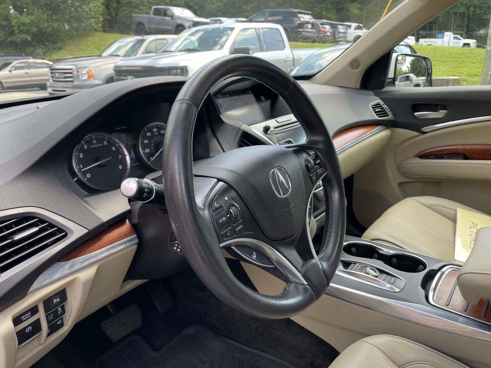 Used 2017 Acura MDX w/ Advance & Entertainment Pkg AWD/4WD image 7
