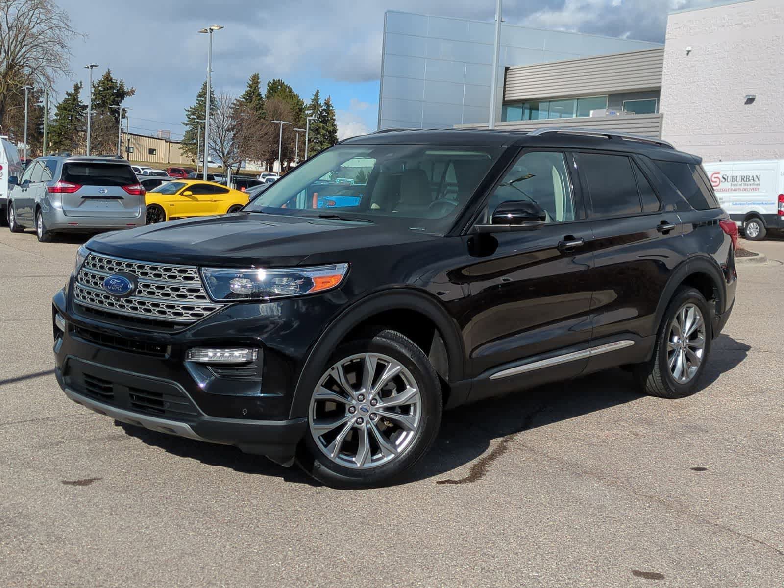 Certified 2023 Ford Explorer Limited w/ Equipment Group 301A AWD/4WD image 1