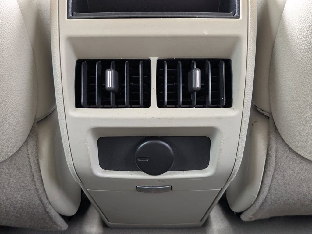 Used 2012 Cadillac SRX Performance FWD image 19