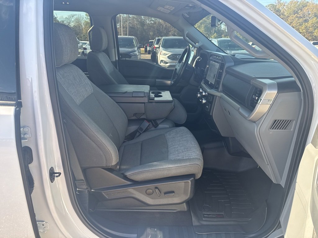 Used 2022 Ford F150 XLT w/ Equipment Group 302A High image 9