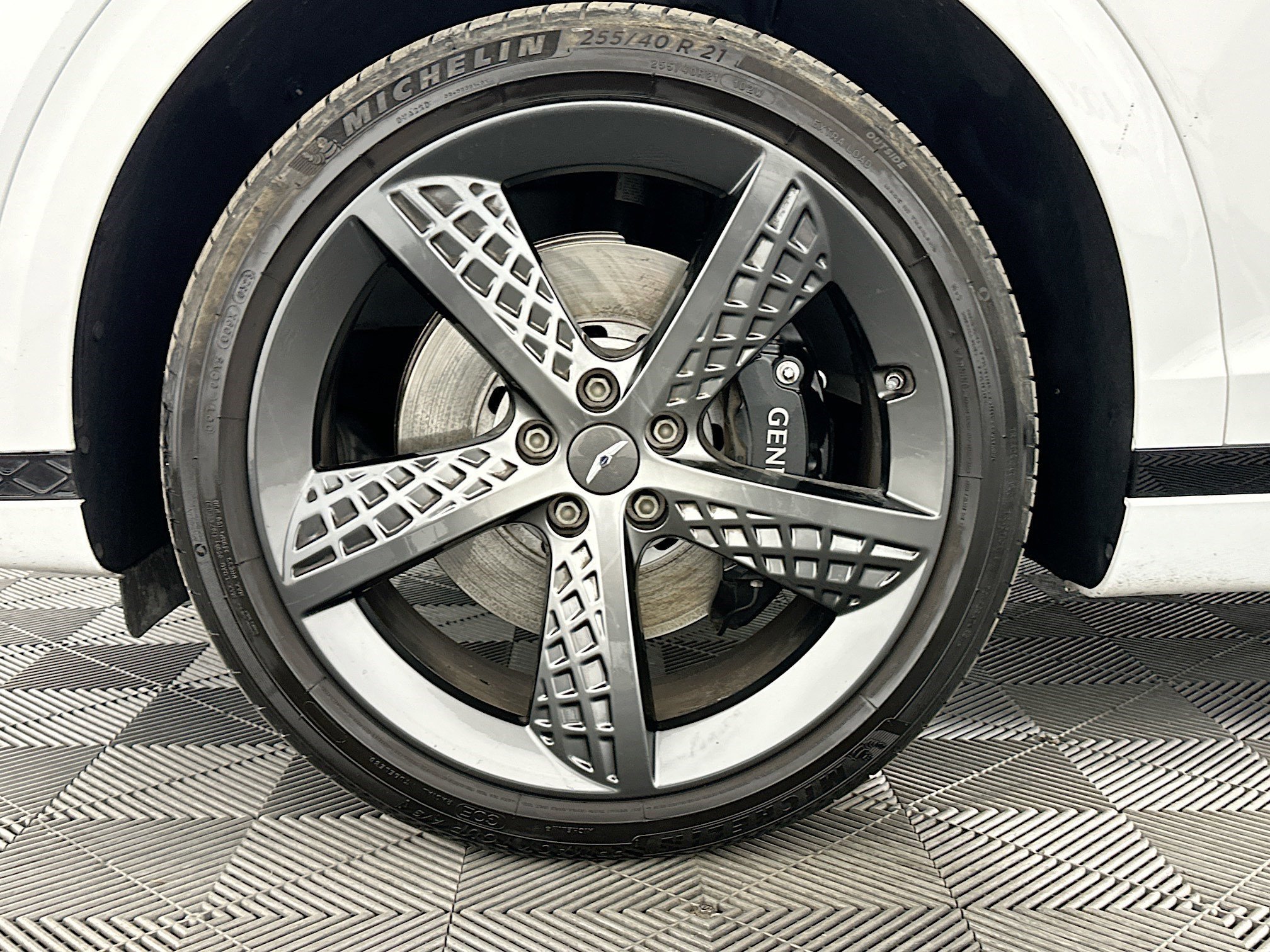 Used 2023 Genesis GV70 2.5T w/ Sport Prestige Package image 35