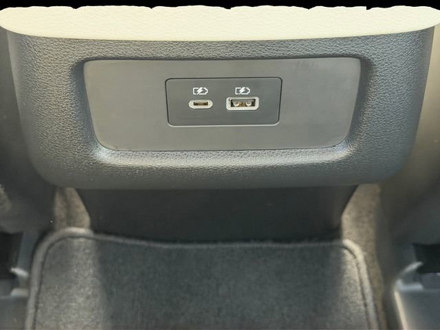 Used 2023 Nissan Pathfinder SL w/ Lighting Package (N92) image 33