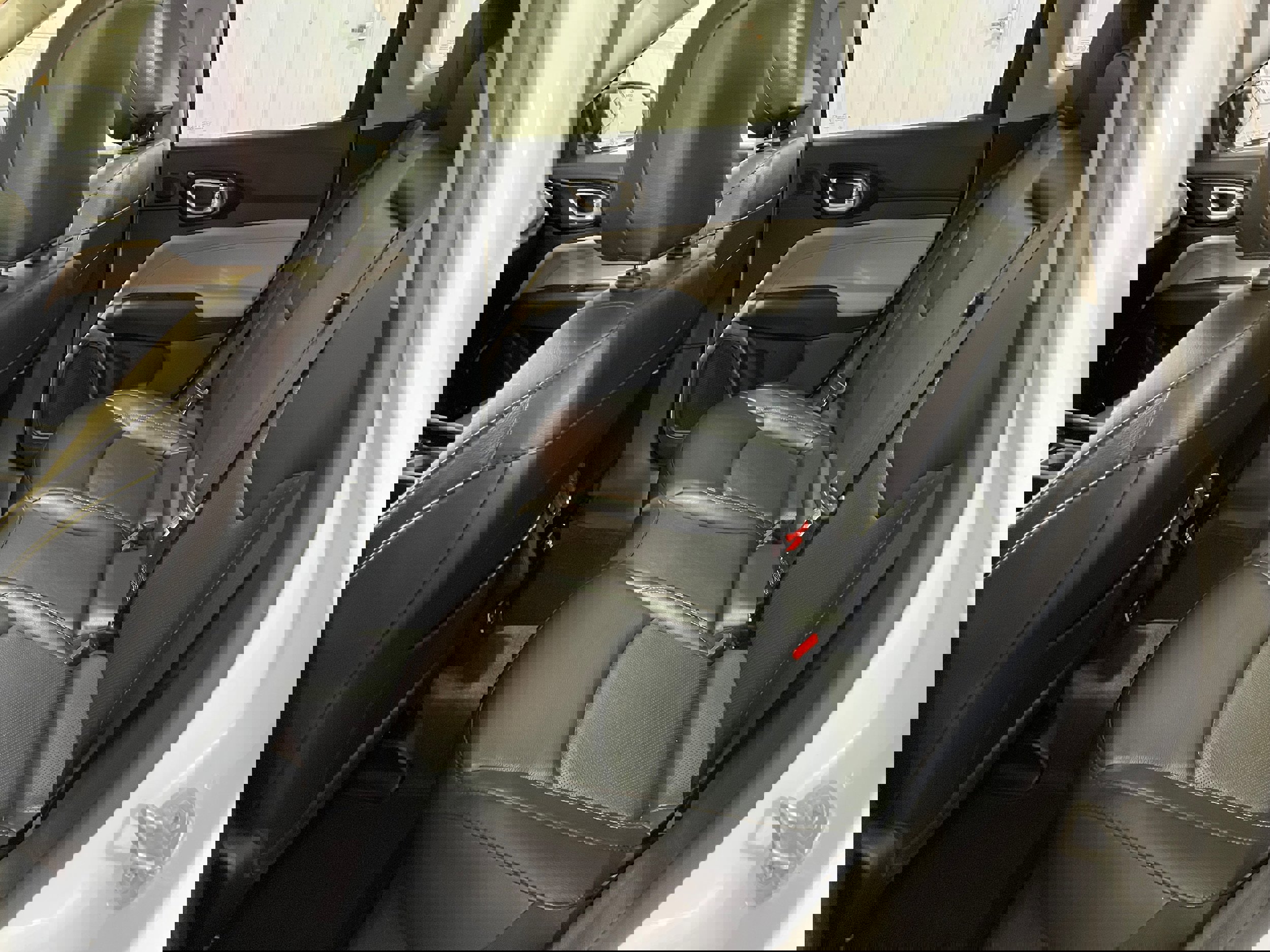 Used 2022 Jeep Compass Limited w/ Sun and Sound Group image 7