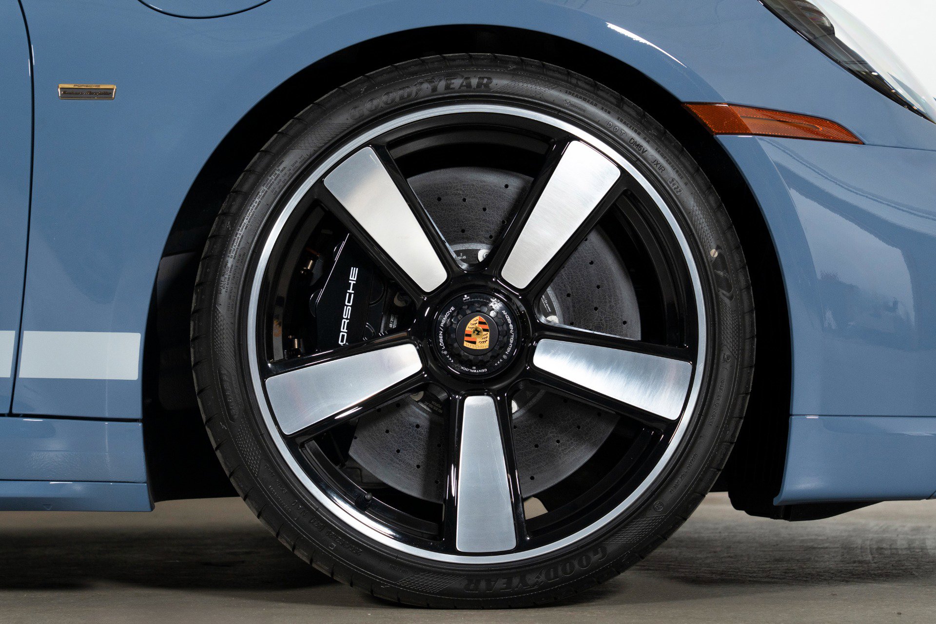 Used 2023 Porsche 911 Sport Classic image 48