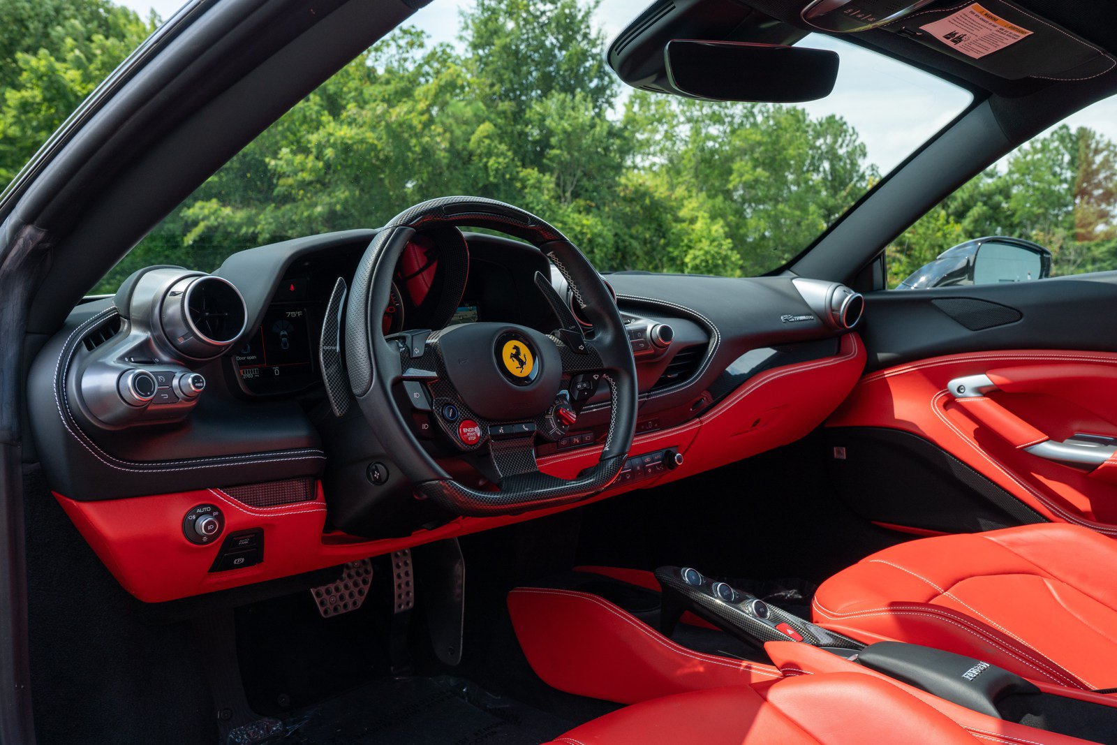 Used 2022 Ferrari F8 Tributo RWD image 26