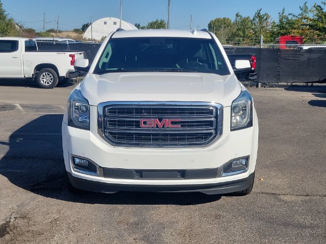 Used 2018 GMC Yukon SLE w/ SLE Value Package AWD/4WD image 3