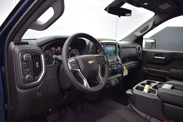 Used 2021 Chevrolet Silverado 1500 LT AWD/4WD image 20