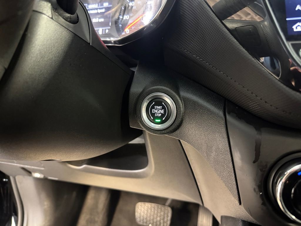 Used 2023 Chevrolet TrailBlazer LT w/ Convenience Package image 29