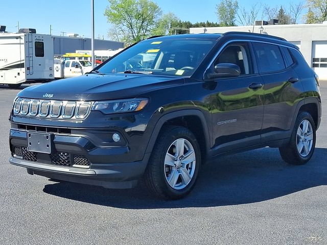 Used 2022 Jeep Compass Latitude AWD/4WD image 6