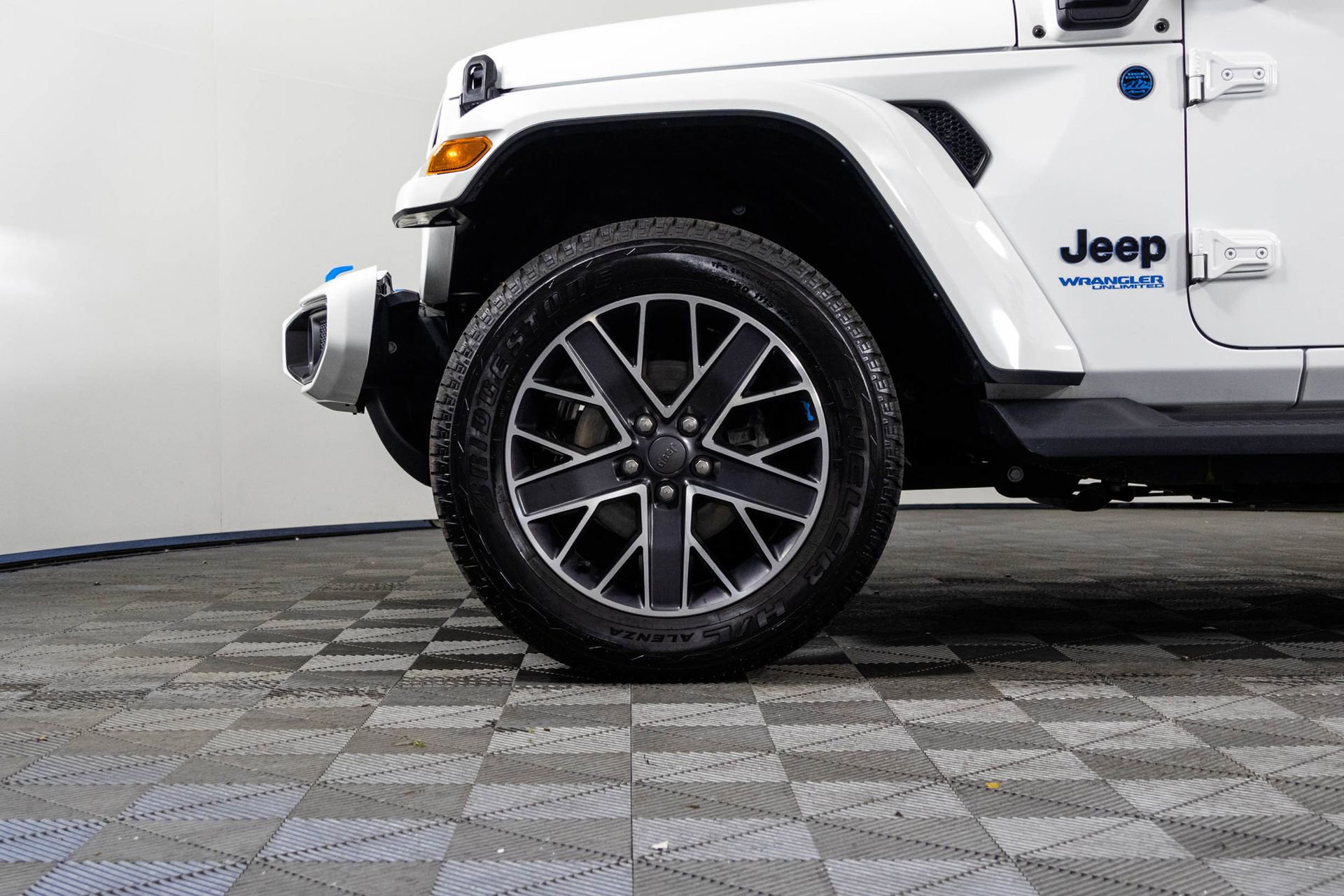 Used 2022 Jeep Wrangler Unlimited Sahara image 48