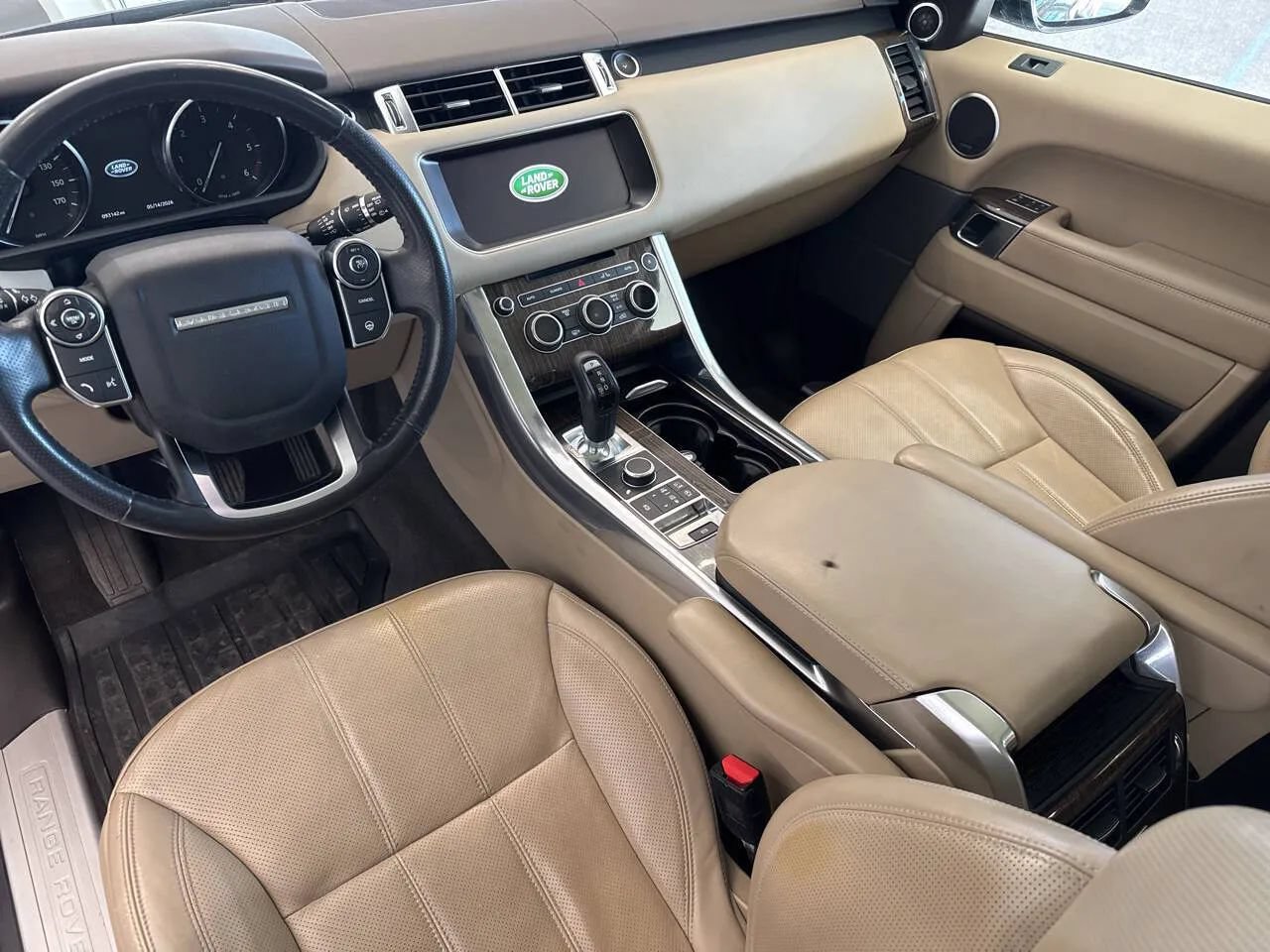 Used 2017 Land Rover Range Rover Sport HSE AWD/4WD image 28
