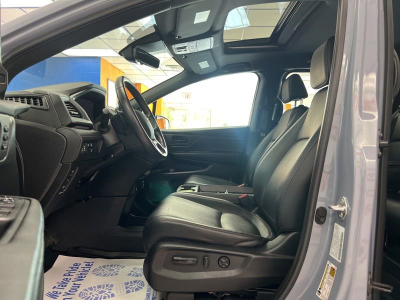 Used 2023 Honda Odyssey Sport image 14