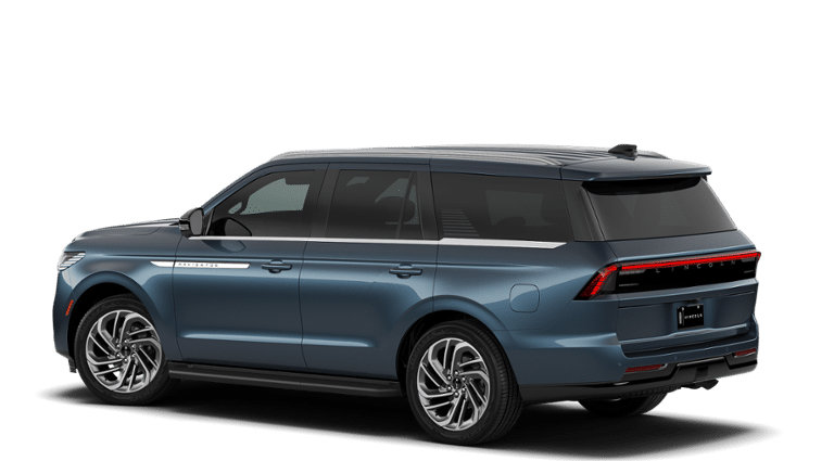 New 2027 Lincoln Navigator Premiere AWD/4WD image 2