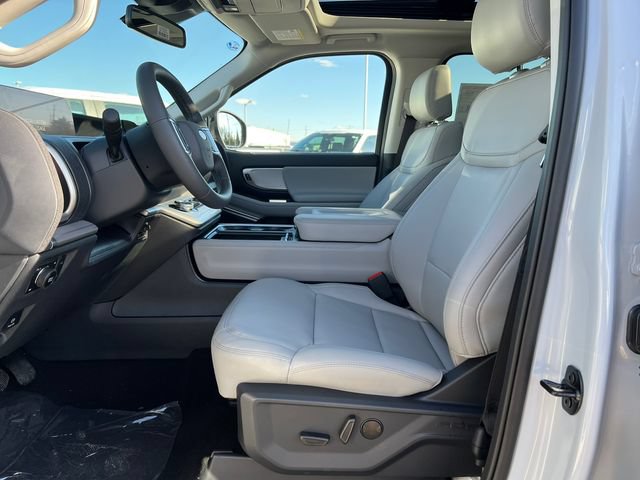 New 2026 Ford Expedition Max Active AWD/4WD image 4