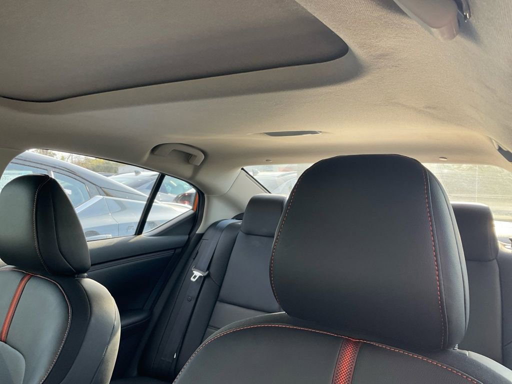 Certified 2024 Nissan Sentra SR w/ SR Premium Package image 17