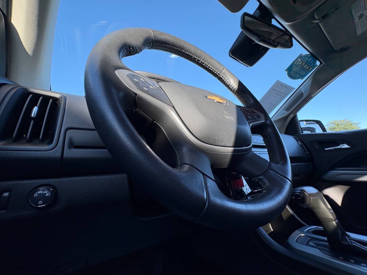 Used 2021 Chevrolet Colorado LT w/ Fleet Safety Package RWD image 21