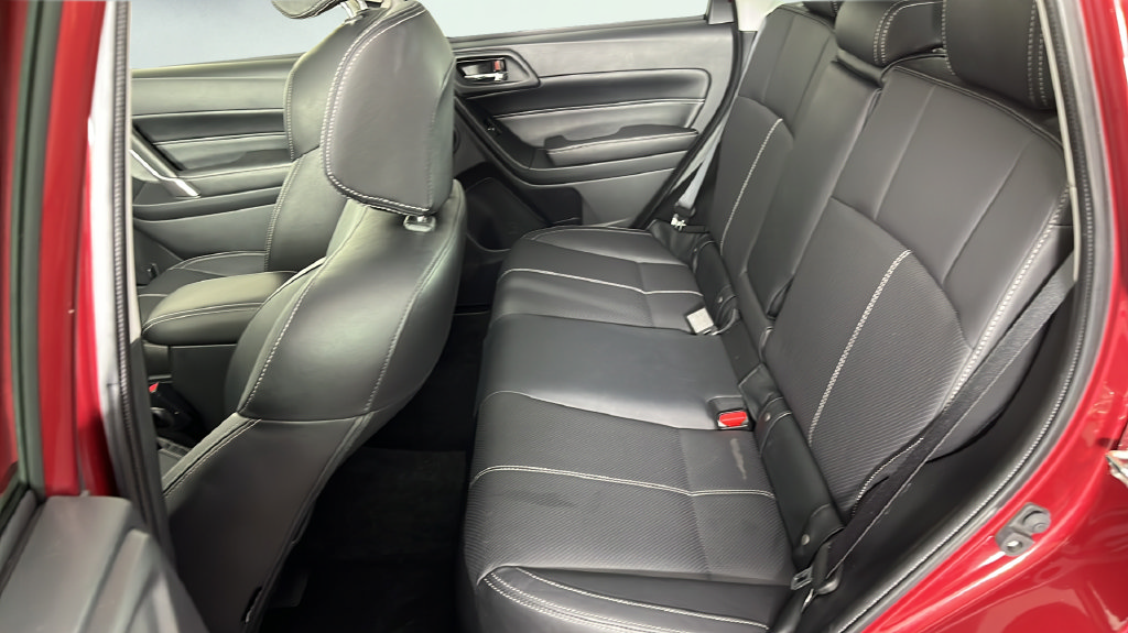 Used 2018 Subaru Forester 2.5i Touring w/ Popular Package #2 AWD/4WD image 15