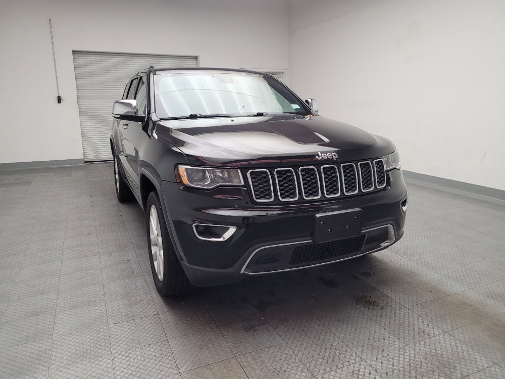 Used 2017 Jeep Grand Cherokee Limited RWD image 14