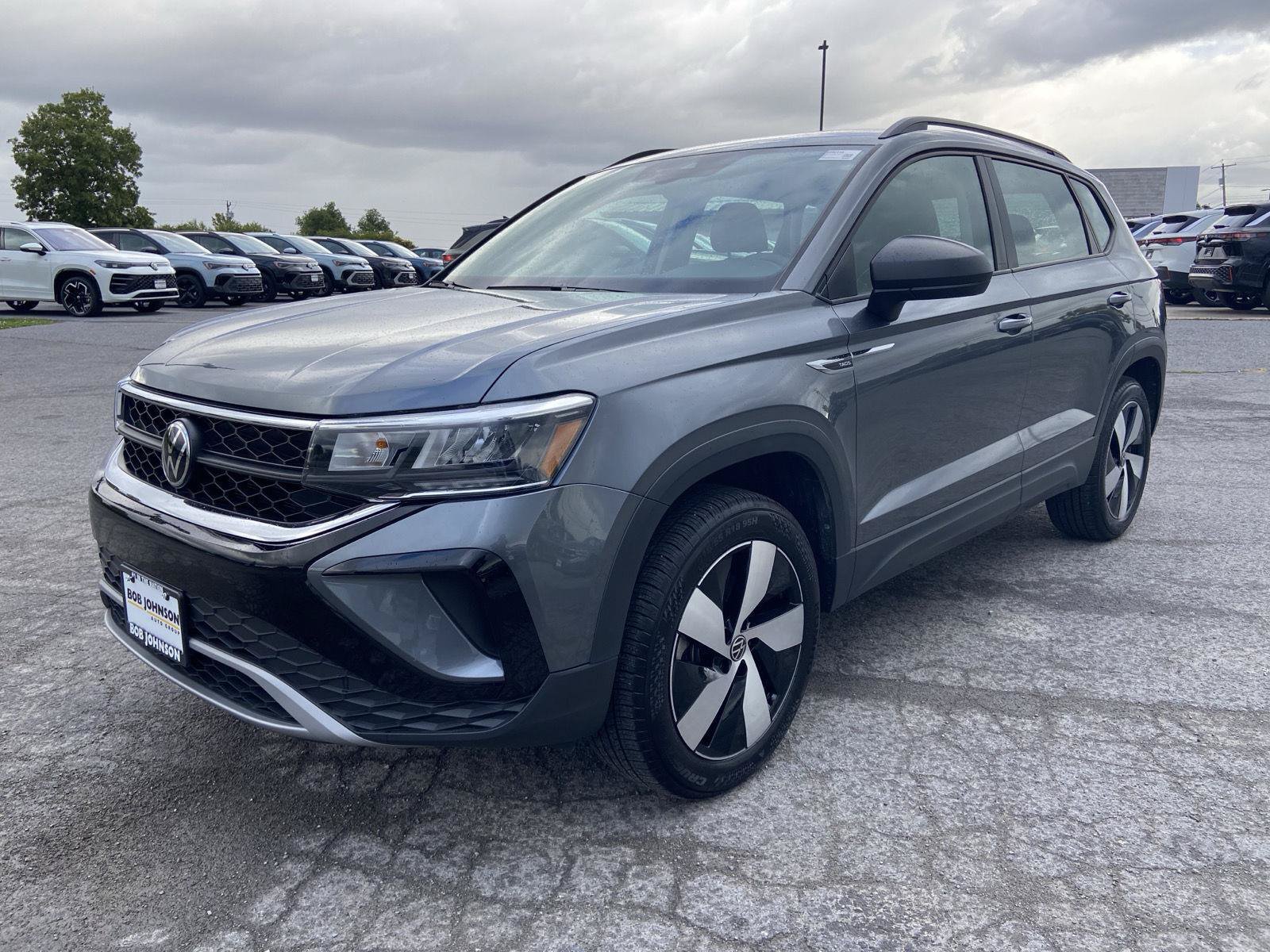 Used 2024 Volkswagen Taos S AWD/4WD image 3