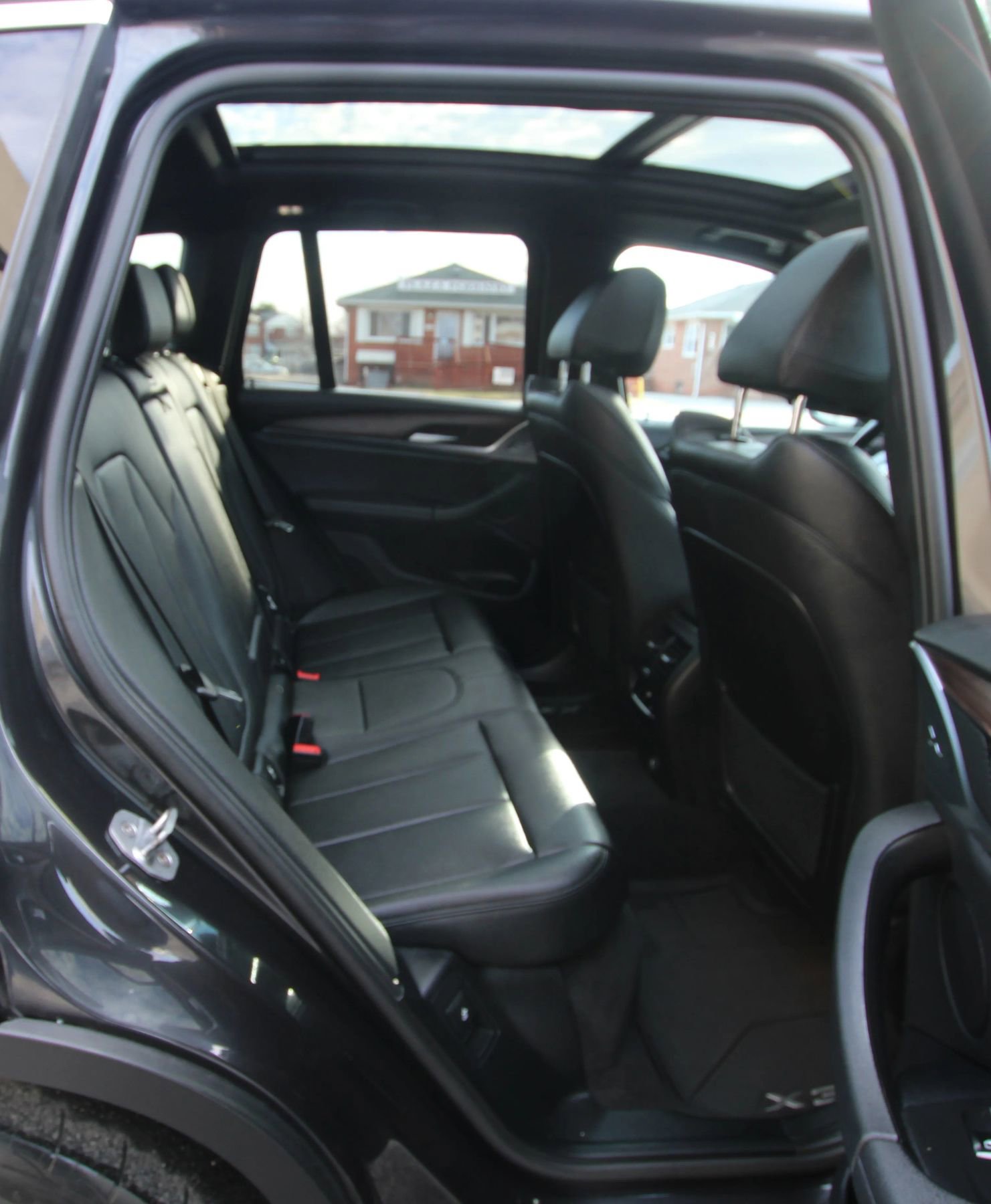 Used 2018 BMW X3 xDrive30i image 12