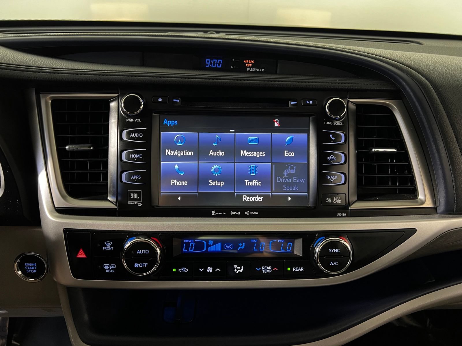 Used 2018 Toyota Highlander Limited Platinum AWD/4WD image 15