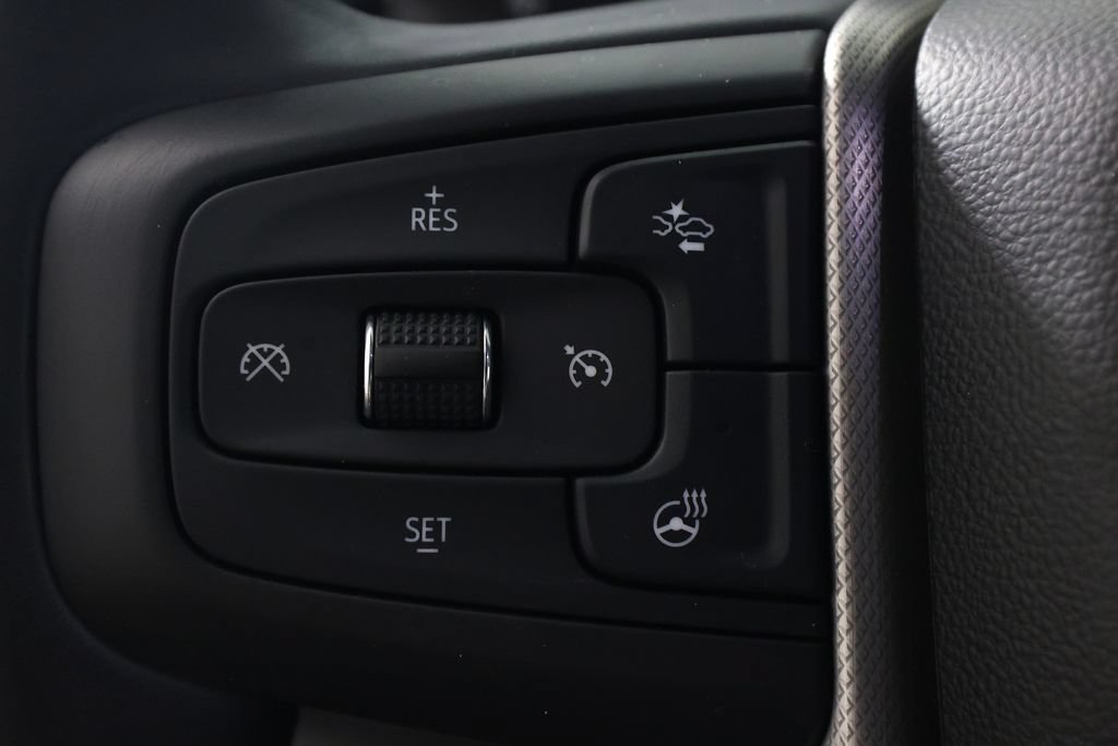 Used 2024 GMC Yukon Denali RWD image 23