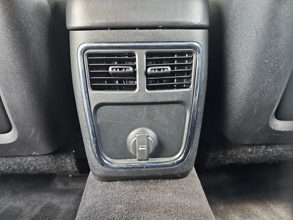 Used 2014 Dodge Charger SE RWD image 19