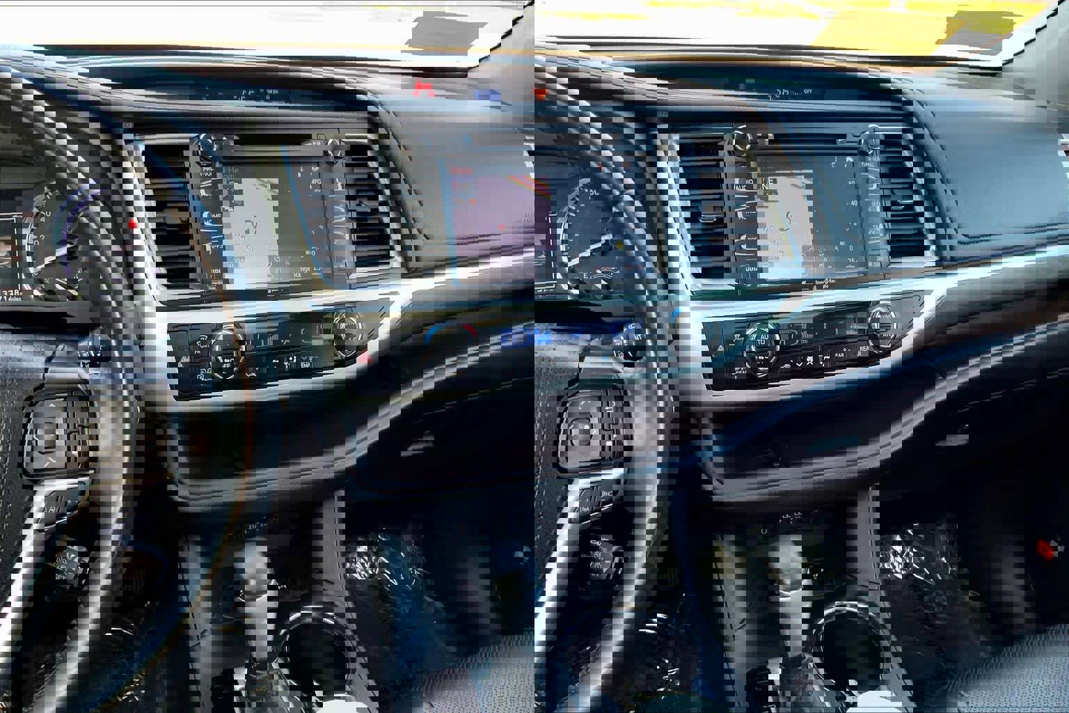 Used 2019 Toyota Highlander Limited image 6