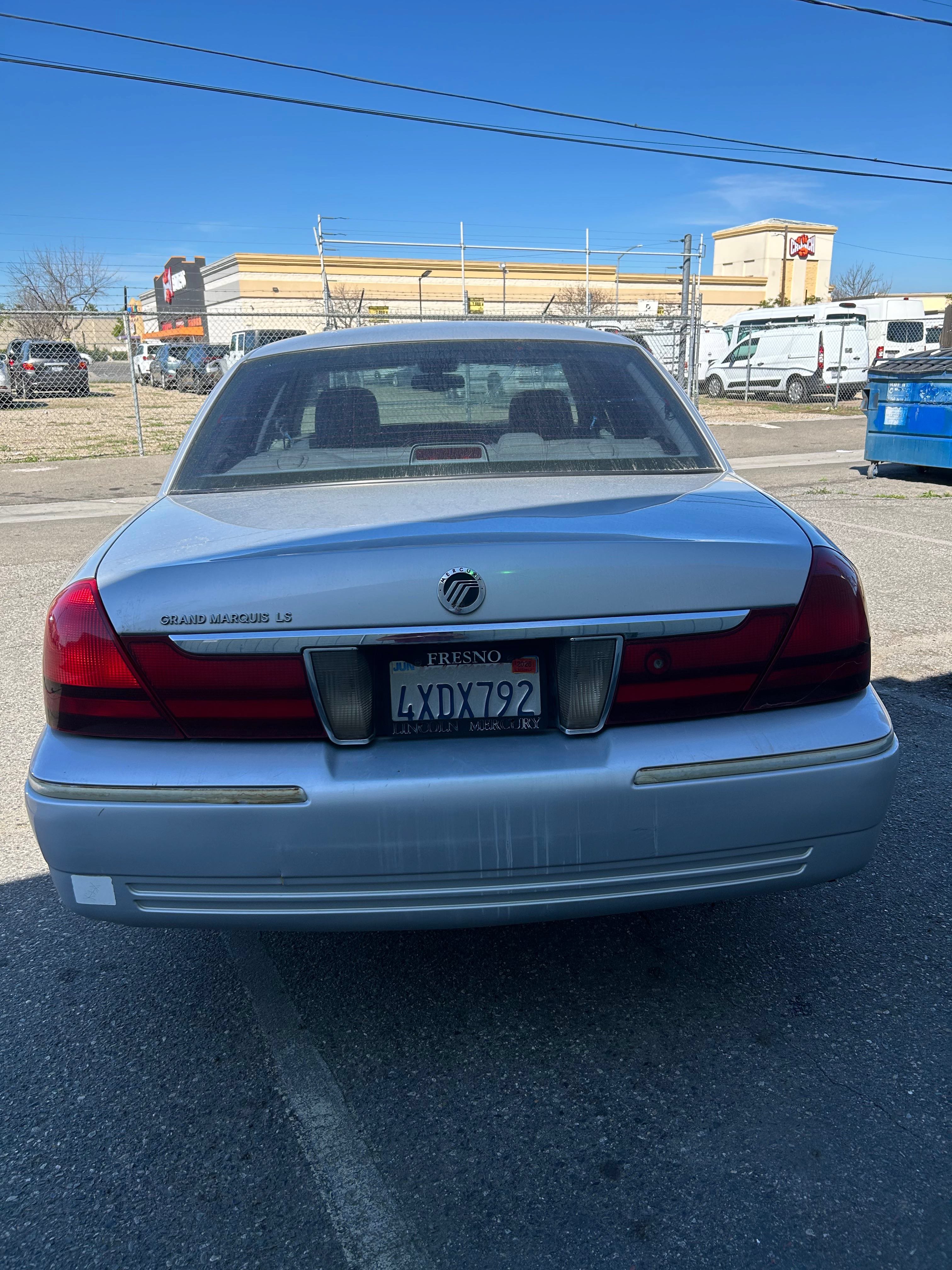 Used 2003 Mercury Grand Marquis LS RWD image 4