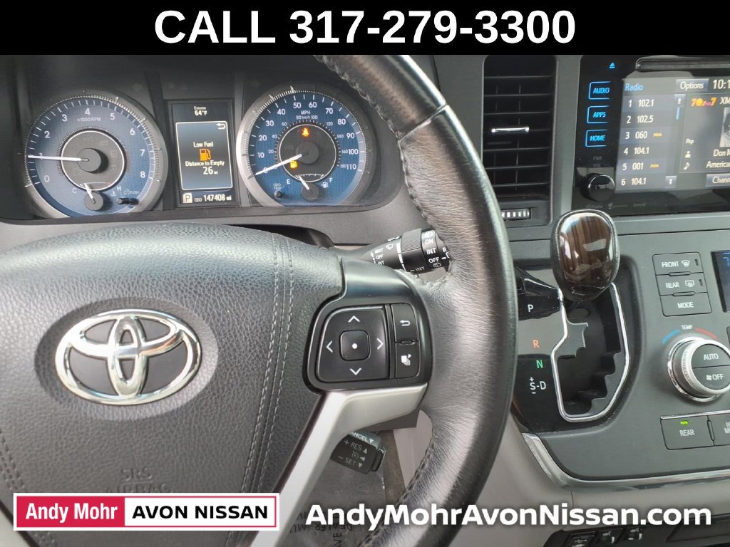 Used 2017 Toyota Sienna XLE Premium FWD image 27