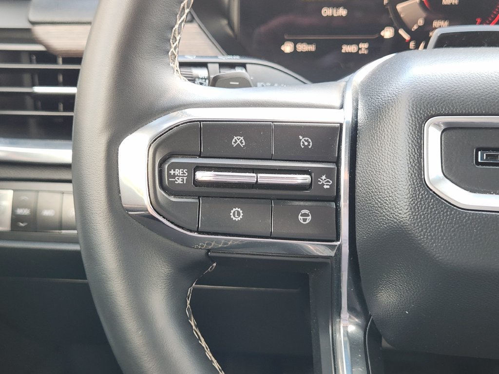 Used 2025 GMC Acadia Denali AWD/4WD image 27